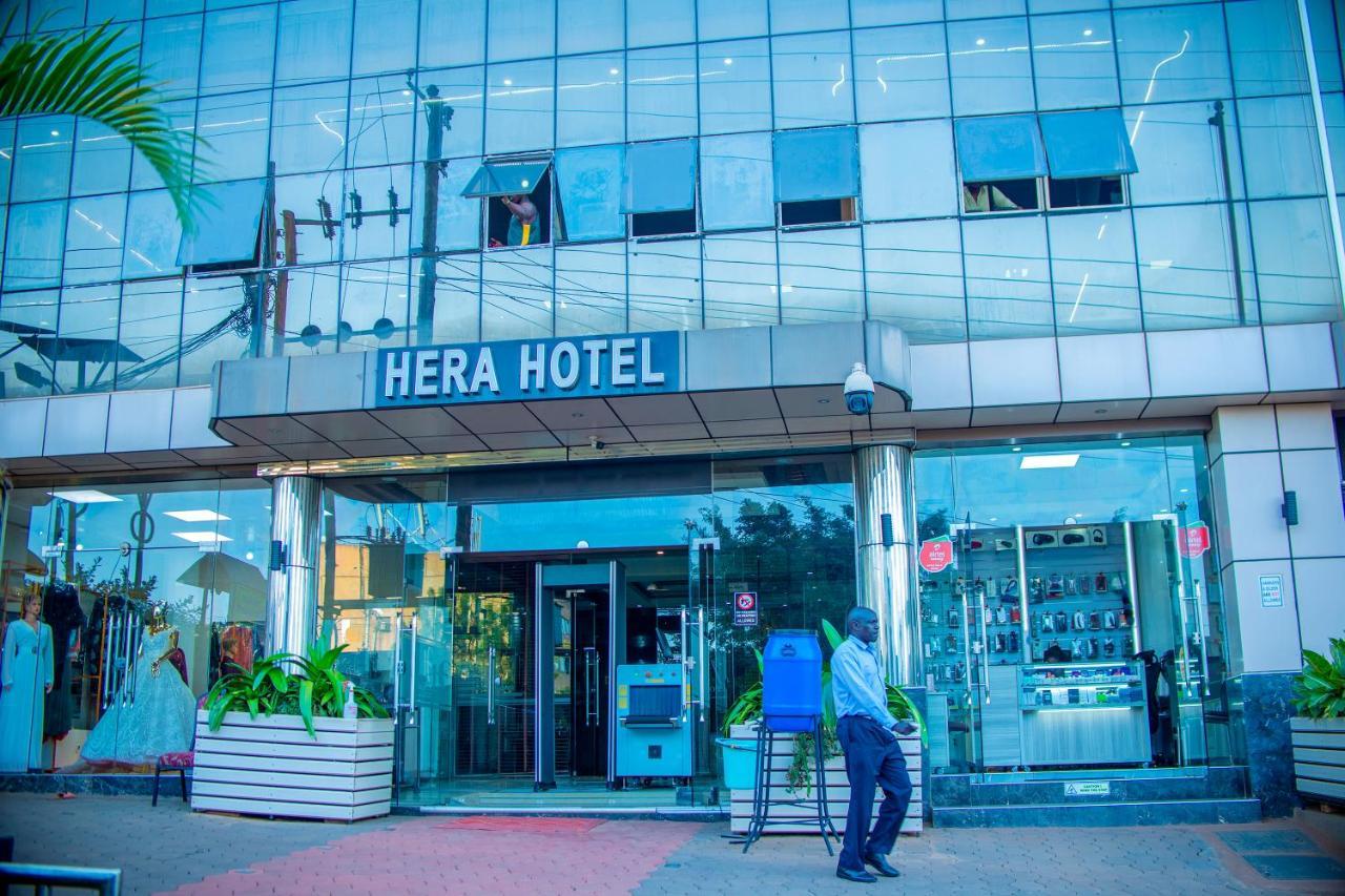 Hera Hotel Kampala Buitenkant foto