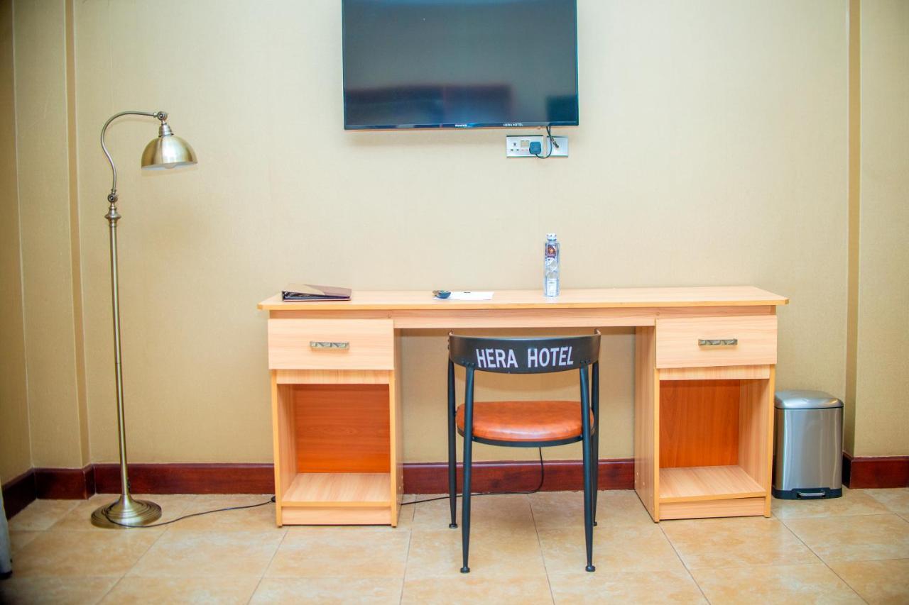 Hera Hotel Kampala Buitenkant foto